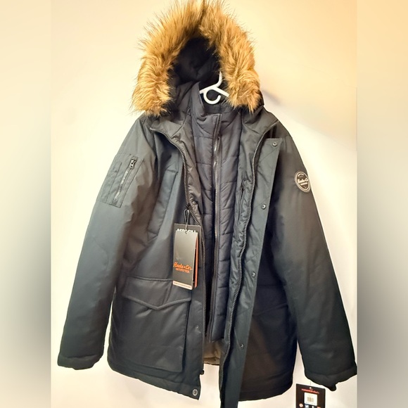 Hawke & Co Black Snorkal Hooded Polyfill Jacket